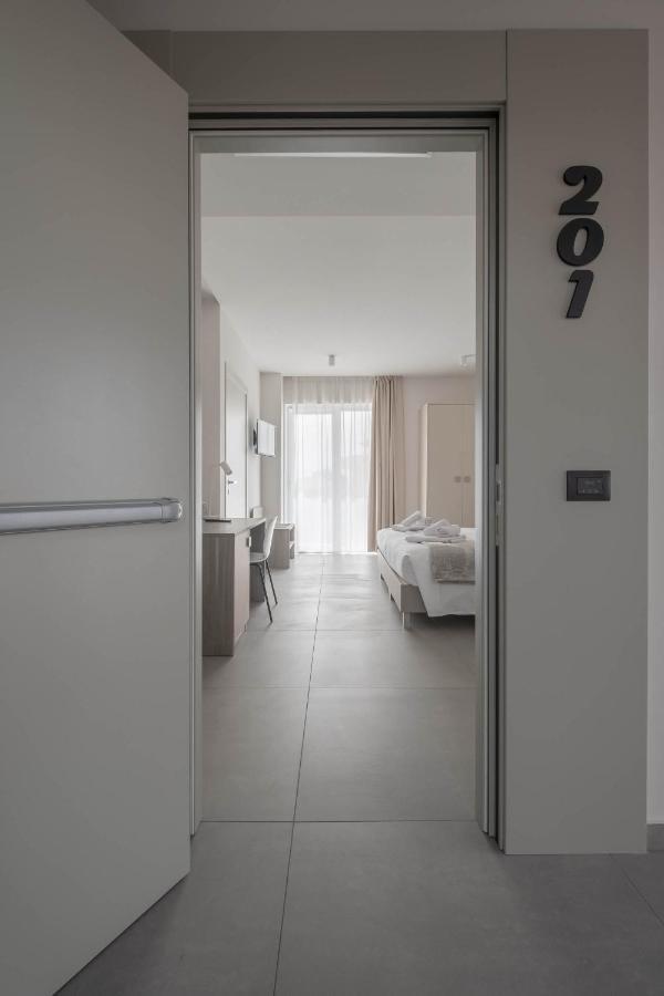 Hotel 1921 Pozzallo Kültér fotó